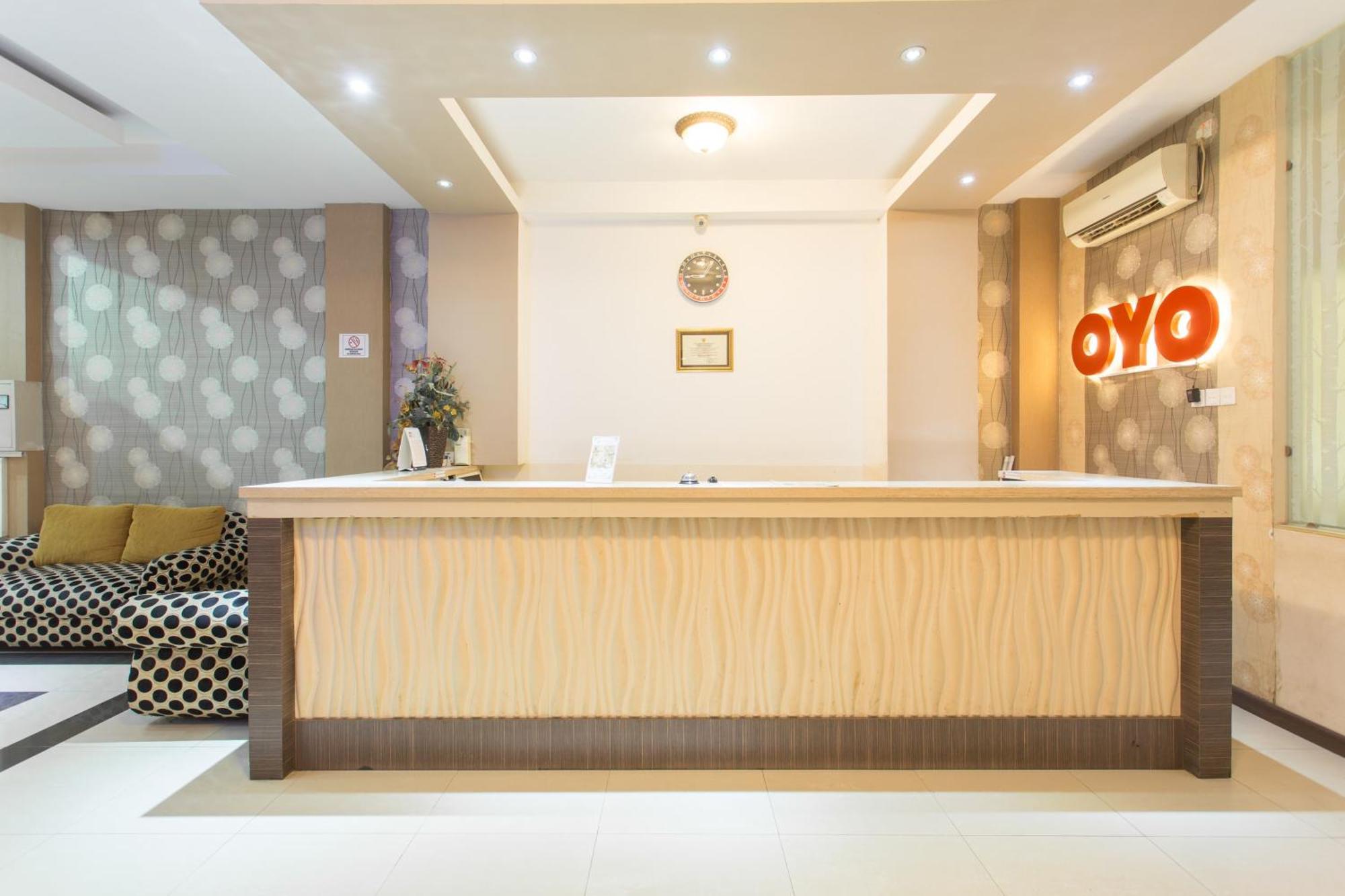 Oyo 663 Hotel Sejati Balikpapan  Exterior foto